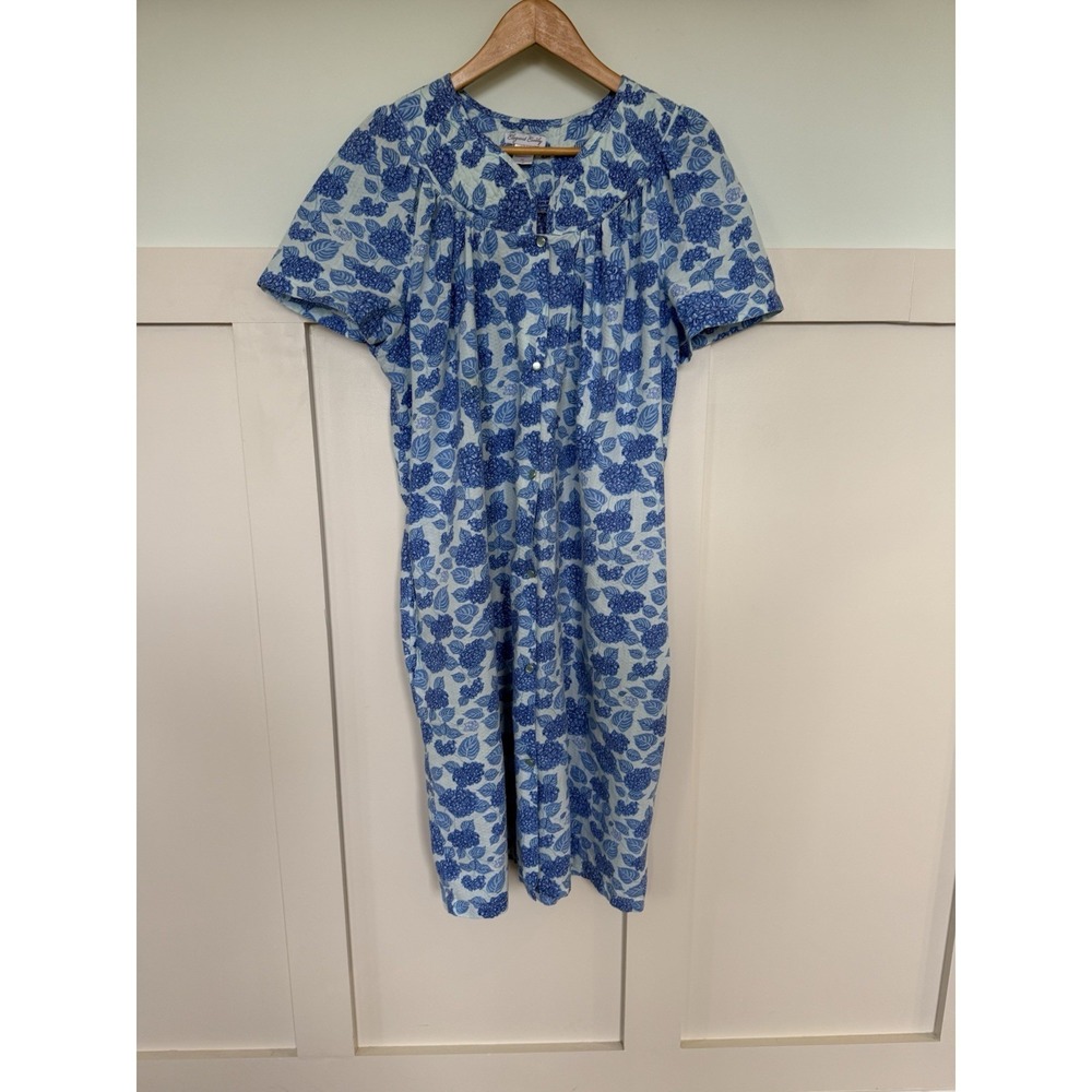 Elegant Emily House Dress 1X Cotton Blend Floral Snap Up Short Sleeve Pockets